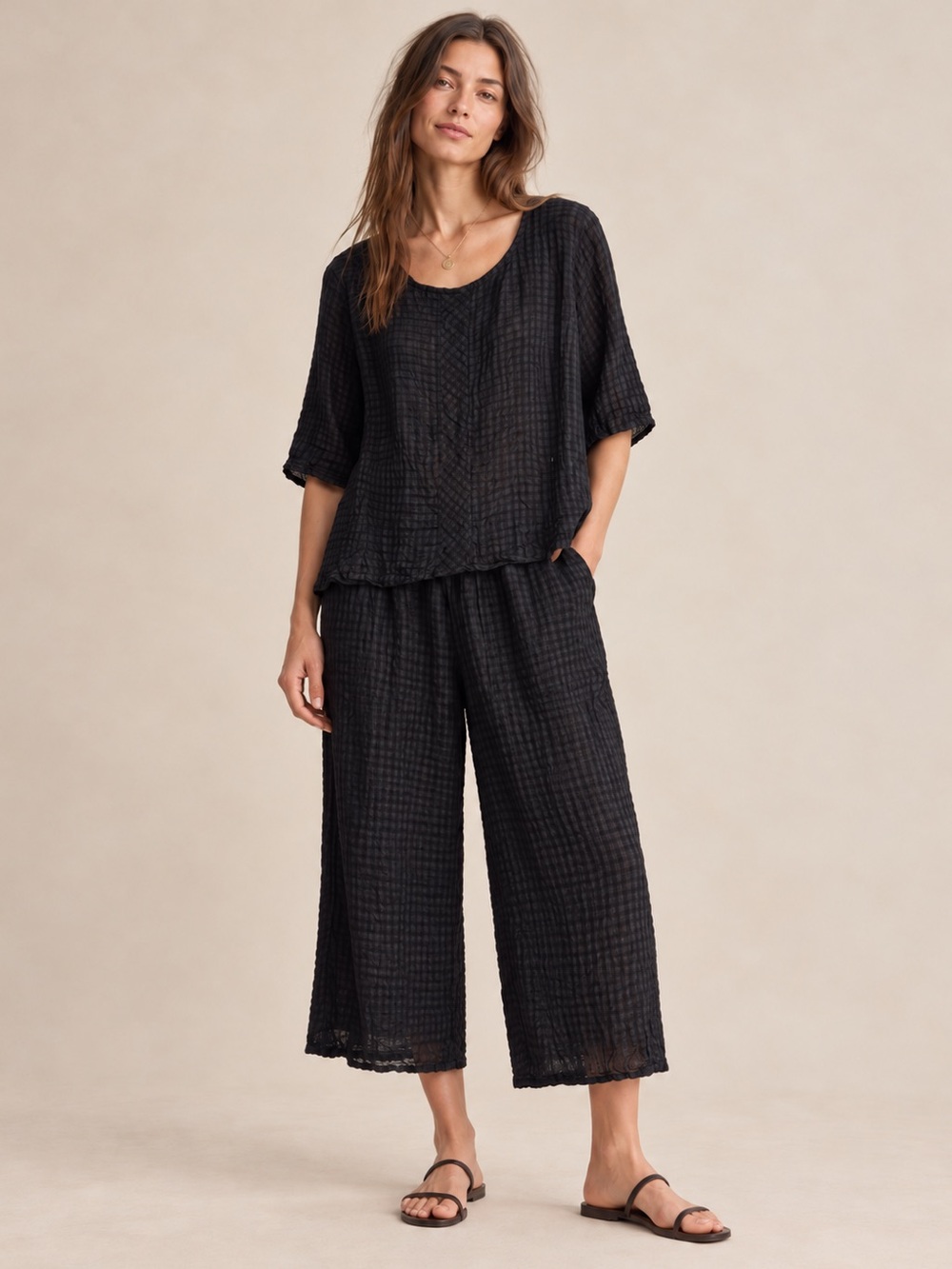 Linnea Black Tonal Linen Blend Set